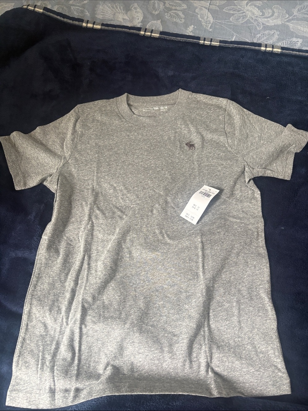 abercrombie kids Heather Gray Short Sleeve Crew Tee